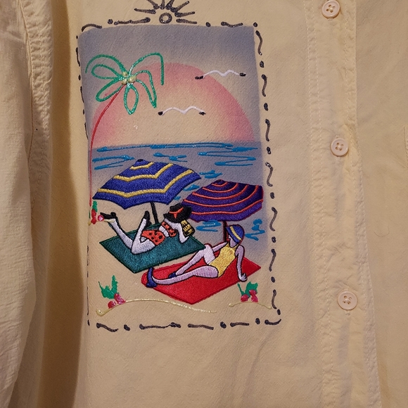 Get Lucky USA Womens M Butter Yellow Short Sleeve Button Embroidery Bling Paint - Picture 4 of 12